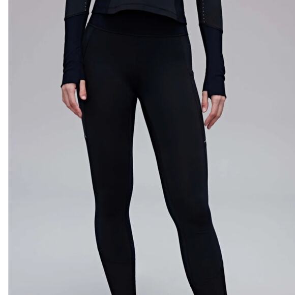 Neiwai Active Black Ski Leggings Base Layer Performance Pants Medium 4 NWT - Picture 3 of 16
